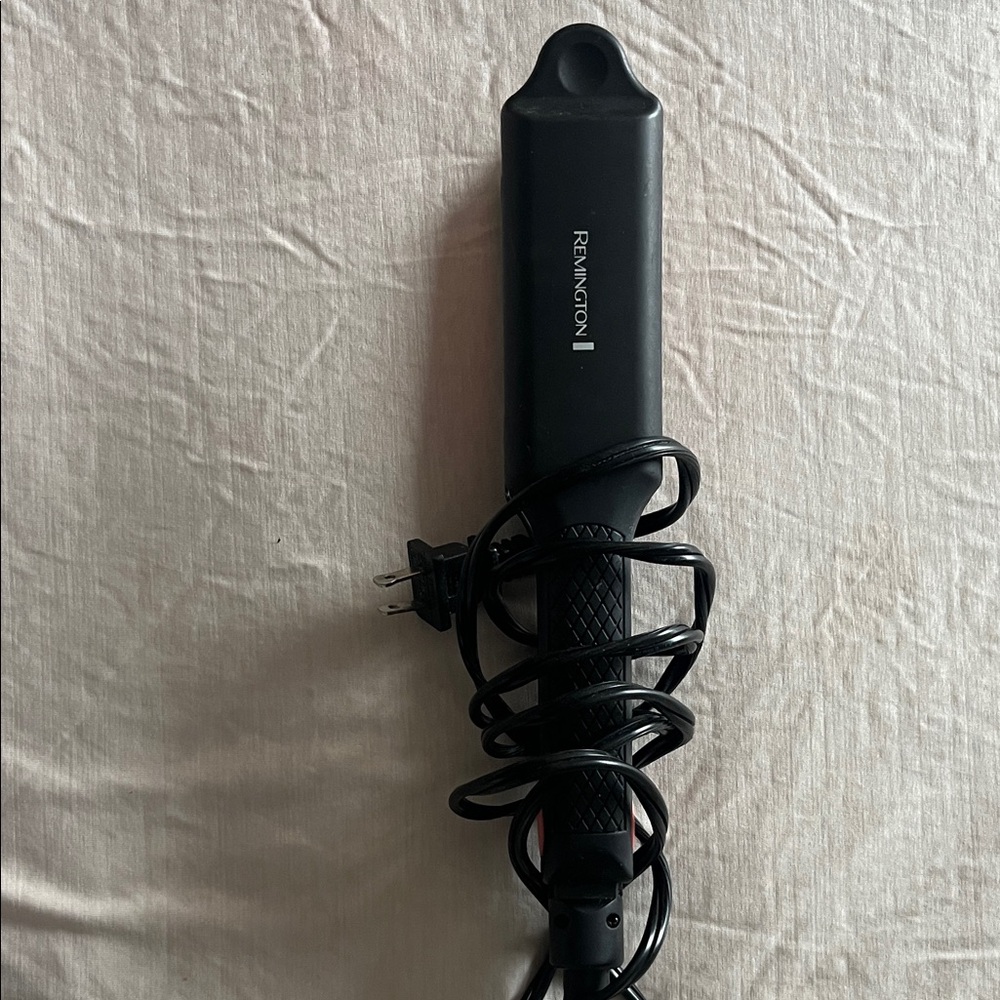 Remington Black Styling Tool
